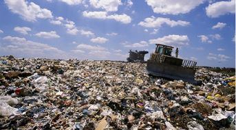 佛山市塑料廠廢塑膠排放檢測與固體廢棄物工程技術開發——第三方檢測服務的價值